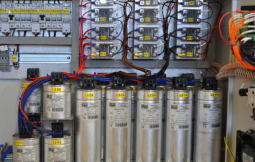 Baterie kondensatorów